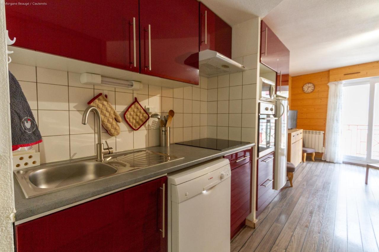 Appartement Centre Ville Parking Balcon Et Wi Fi 科特雷 外观 照片